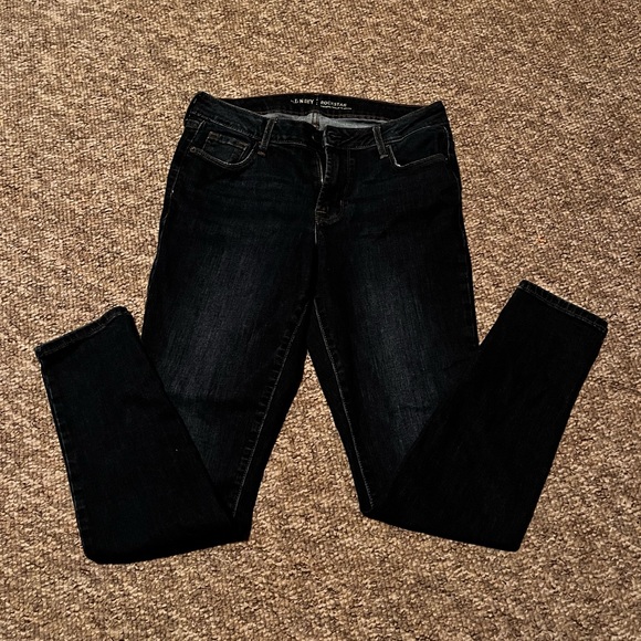 Old Navy skinny jeans - Picture 6 of 6